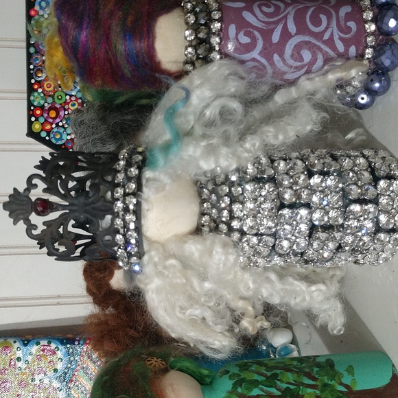 Other - Crazy Lady Queen Bee